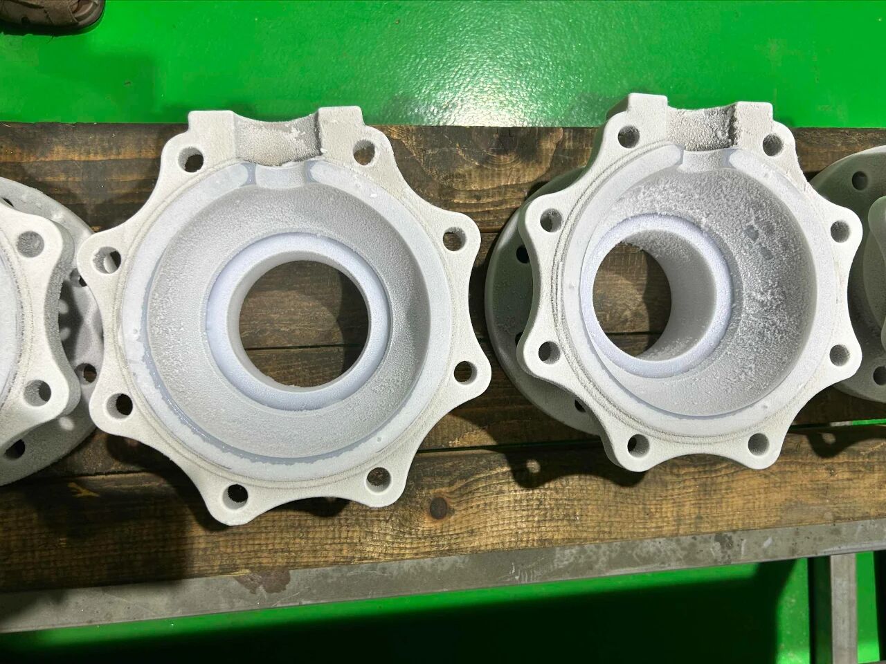 Antiwear Resolves Low-Temperature Cracking and High-Temperature Bulging in Lined Ball Valves